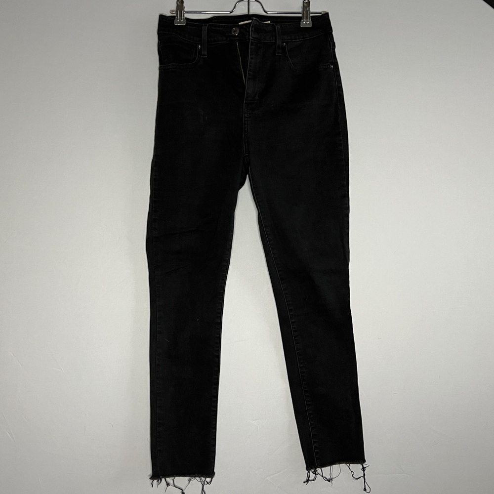LEVI’S 721 High Rise Skinny Raw Hem